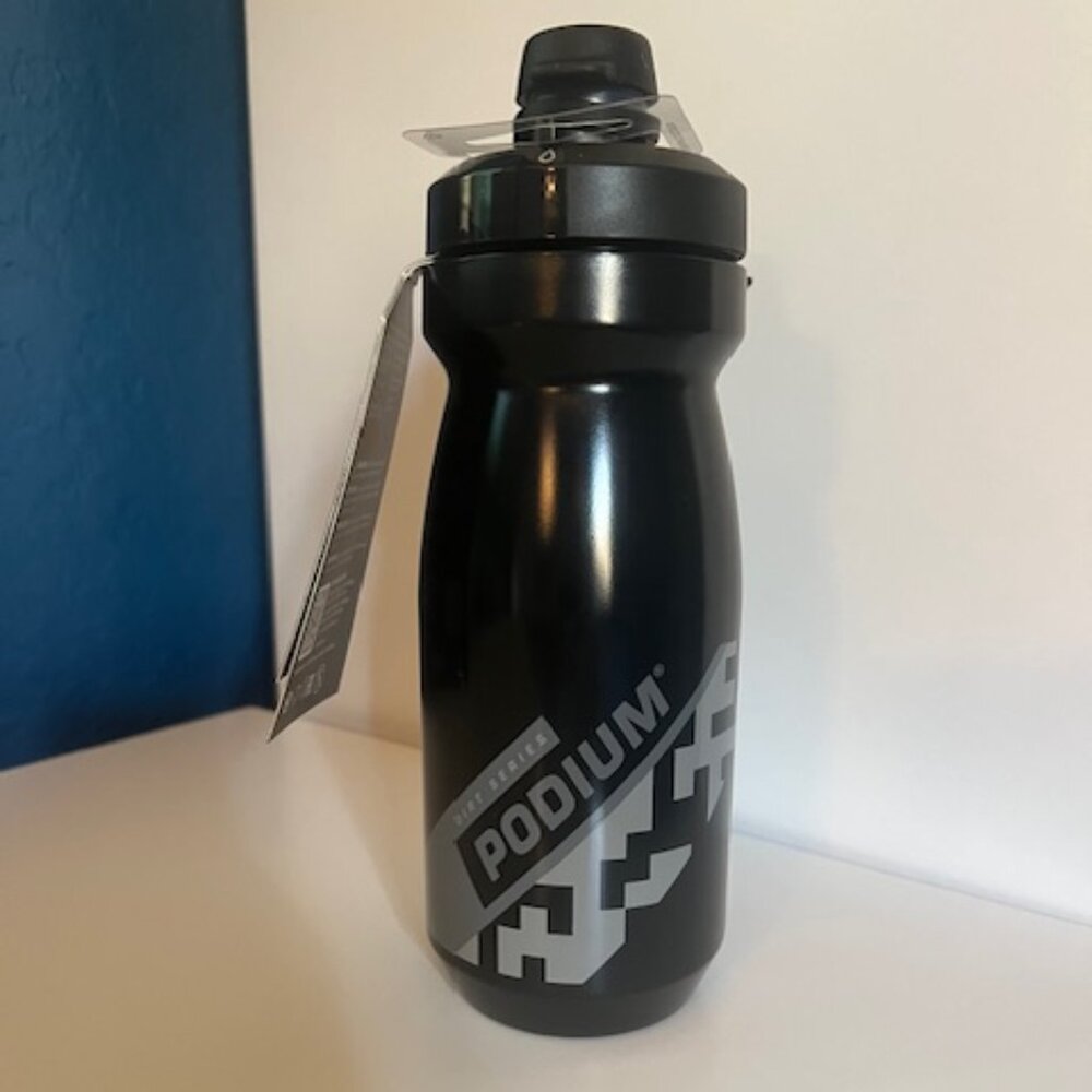 ⚡3 for $15  Podium® Dirt Series 21oz Bike Bottle  NWT